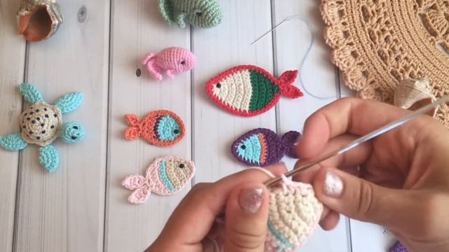МК РЫБКИ крючком. 3 варианта. Подробный Мастер класс. смотреть онлайн