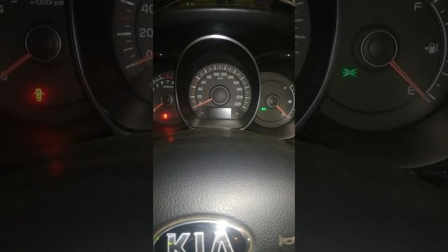 Кио Рио греется двигатель. смотреть онлайн