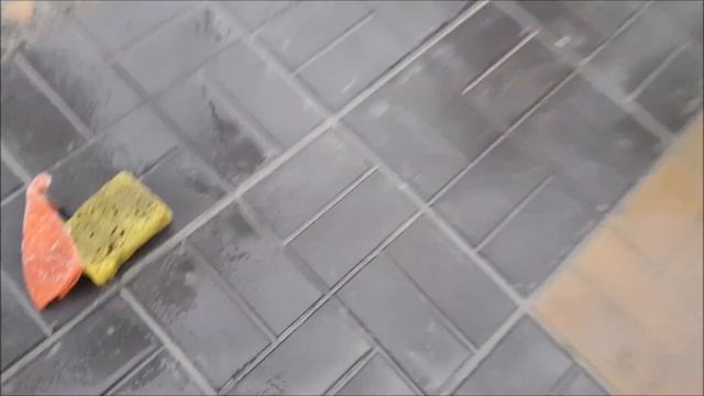 Мойка готовой площадки под авто и проверка уклона смотреть онлайн