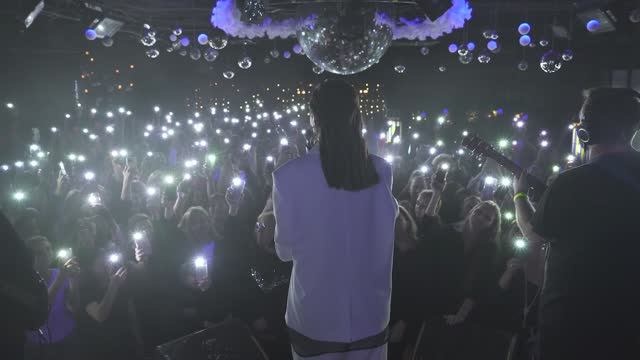 ЕВА ВЛАСОВА - БОЛЬШИЕ КОНЦЕРТЫ 2022 смотреть онлайн