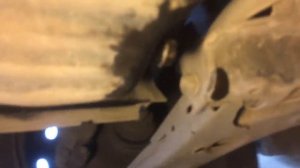 Mazda Familia Замена масла в ДВС