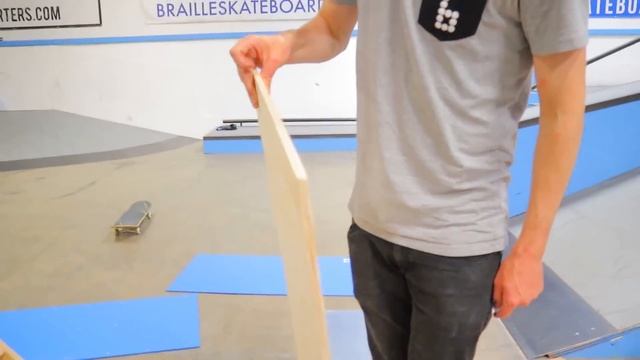 HOW TO BUILD A SKATEBOARD QUARTER PIPE! смотреть онлайн