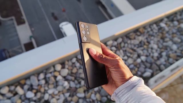 Лучшие смартфоны 2021 от Marques Brownlee [русская озвучка] смотреть онлайн
