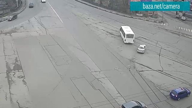 ДТП.Площадь Бабушкина 31.10.2021 в 12:41 (Вологда) смотреть онлайн
