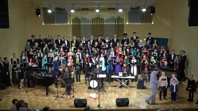2.9 B Russian New Year's song; music Leonid Bekman, Lyrics Raisa Kudasheva; V Lesu Rodilas’ Elochka смотреть онлайн
