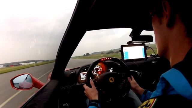 Ferrari 458 Speciale - 0-210 km/h