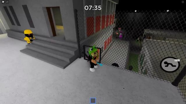 ЮТУБЕРЫ VS ПИГГИ роблокс | Piggy Roblox | ПАПА И ДОЧКИ, BARSONYA, Smile Freddy, Juza, Женяша и Рэд