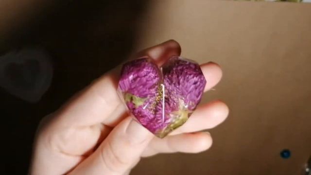 Гомфрена в эпоксидной смоле. Брошь "Сердце" смотреть онлайн