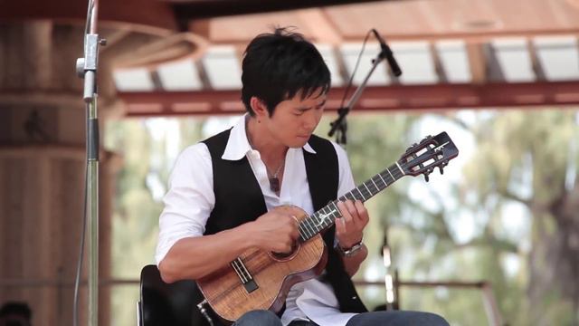 Jake Shimabukuro @ 40th Anniversary Ukulele Festival - Orange World смотреть онлайн