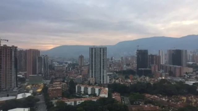 Valle del Aburrá, Antioquia, Colombia смотреть онлайн