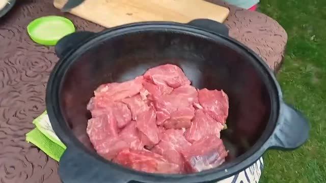 Закинули всё в холодный КАЗАН и забыли на 2 часа. Дымляма в казане. смотреть онлайн