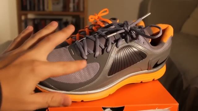 Nike Lunareclipse + Shield Running Shoe Review смотреть онлайн
