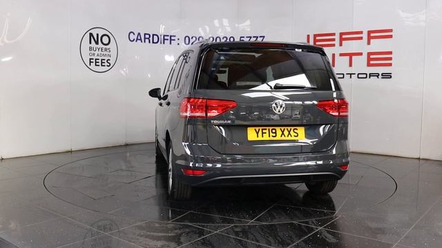 2019 Volkswagen Touran TSI SE Family - YF19 XXS смотреть онлайн