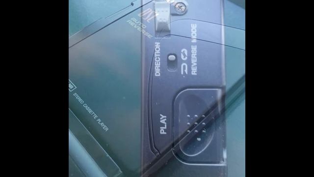 Vintage Aiwa HS-P303 Personal Cassette Player смотреть онлайн