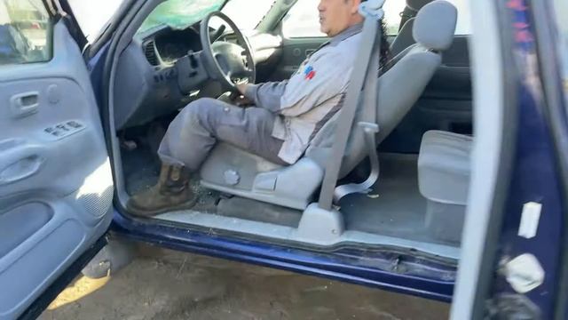 2000 Toyota Tundra 4.7L auto 4x4 1mc052 смотреть онлайн