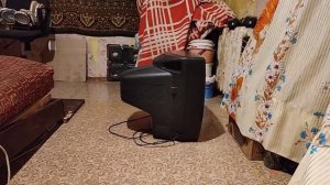 Обзор кинескопного телевизора LG CF-21F20K.