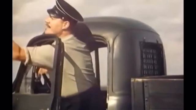 ГАЗ М20 Победа (кабриолет) и ГАЗ 51 в фильме Солдат Иван Бровкин (1955) смотреть онлайн