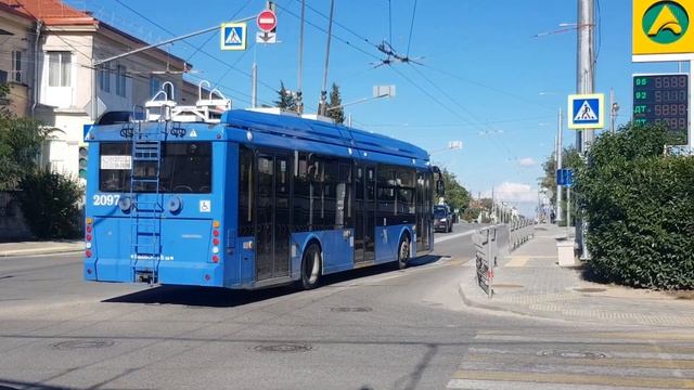 Севастопольский Троллейбус- Тролза 5265.02 Мегаполис №2097 выезжает из управление после ремонта смотреть онлайн
