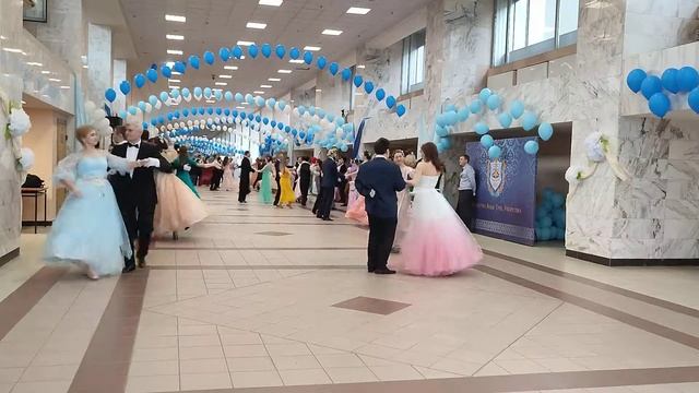 Мазурка 5 па - Весенний бал смотреть онлайн