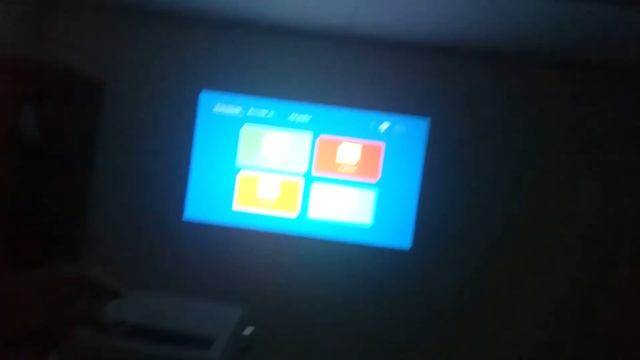 Обзор бюджетного мультимедийного проектора JIN TU YG-430A wi-fi смотреть онлайн