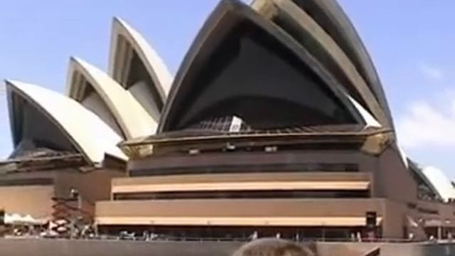 Sydney Opera With Samba