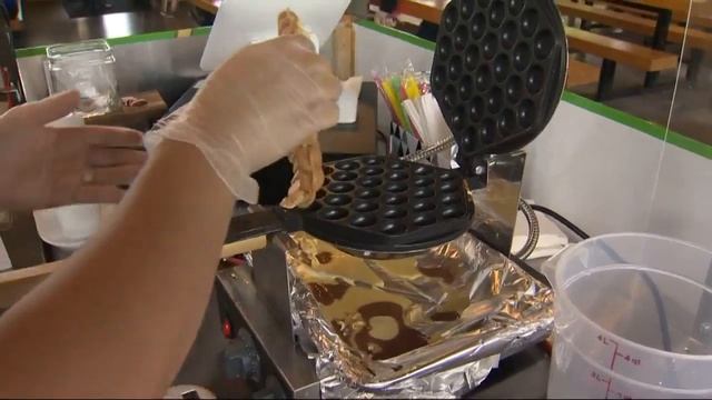 'Puffle Waffle' Makes Hong Kong Bubble Trend