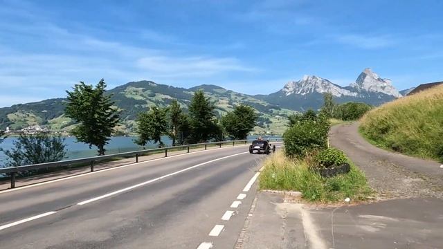 Test drive in a 1932 Ford flathead v8 vintage Roadster in beautiful Swiss landscape смотреть онлайн