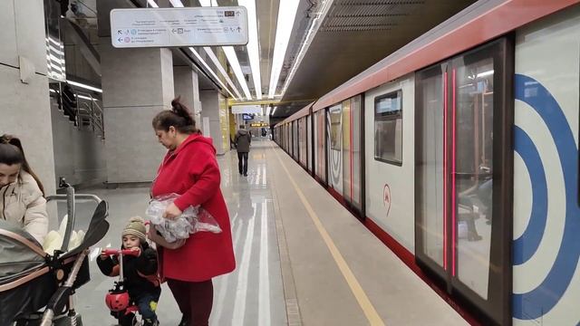 Станция Нижегородская БКЛ и радиальная. Центральное звено крупнейшего ТПУ в Европе. #metro #Moscow смотреть онлайн