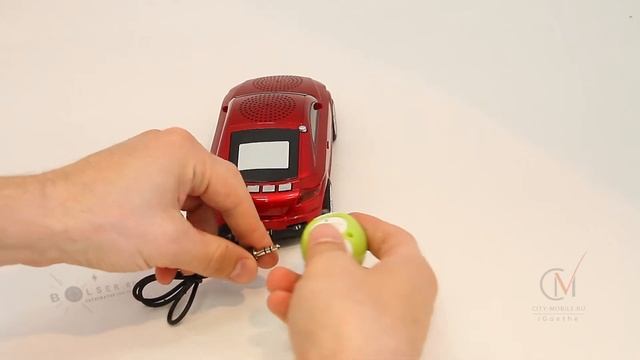 Миниатюрный MP3-плеер Angry Birds смотреть онлайн