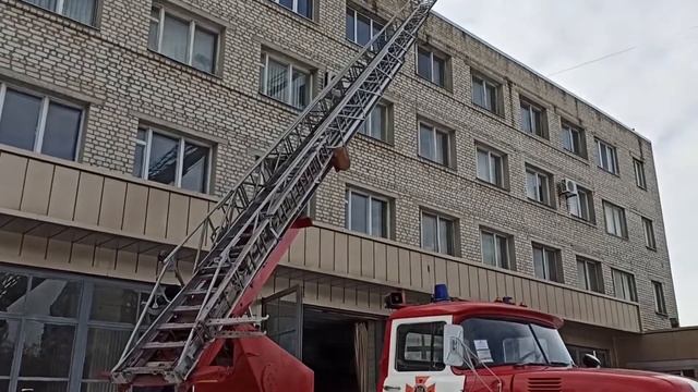 *RARE* Ladder 30 meters (ЗИЛ-131) in work | АЛ-30 (131) ПМ506 в работе смотреть онлайн