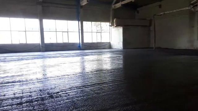 Заливаем черновой пол