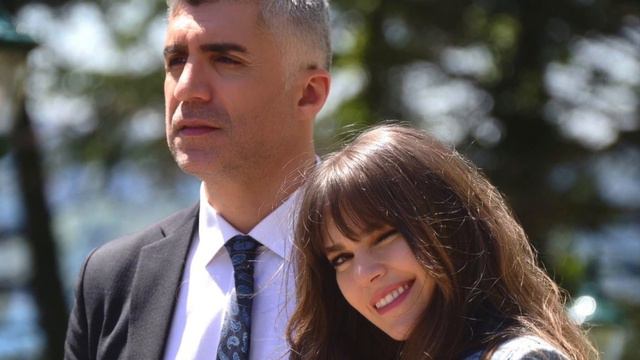 Özcan Deniz announced the gender of Aslı Enver's baby смотреть онлайн
