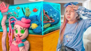 Hide and Seek with the Villains! Mommy long legs incited all the villains against Xenia!