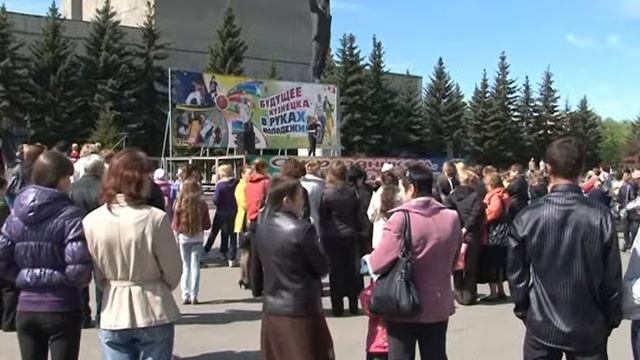 В майские праздники сотрудники полиции Кузнецка несли службу в усиленном режиме. Май 2012 год.- смотреть онлайн