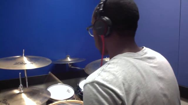 Michael Jackson - Off The Wall (Drum Cover) смотреть онлайн