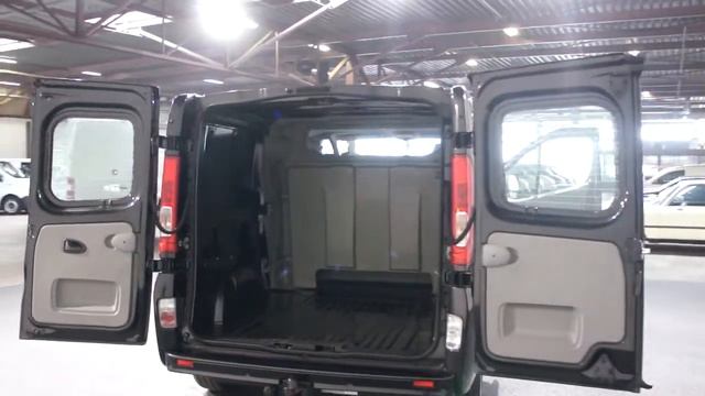 Renault Trafic 2.0DCI 84KW L2/H1 DC Airco Navi NIEUW Derks Autobedrijf BV смотреть онлайн