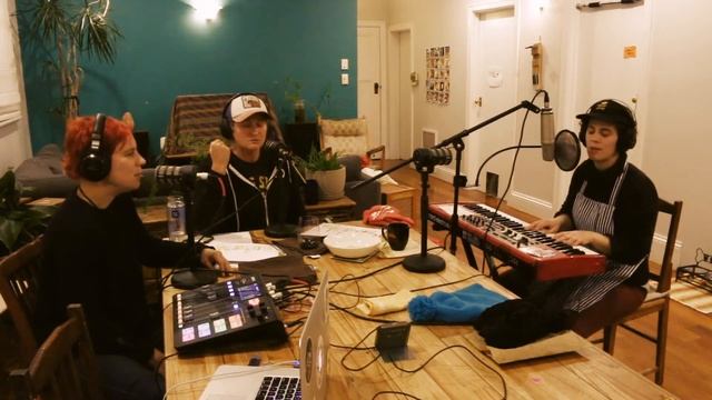 Jude Perl + Tuck Shop Ladies: Our Love, A Power Ballad смотреть онлайн