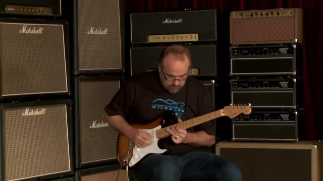 Fender American Vintage "Thin Skin" 1954 Stratocaster • SN: SE10844 смотреть онлайн