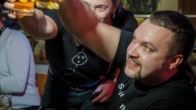 Фильмы Владимира Савенкова. ЗВУК ДАВНО (звук говно) смотреть онлайн