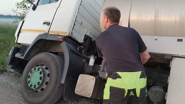 Водовоз на боку. смотреть онлайн