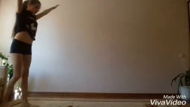 ГИМНАСТИКА БЕЗ РАЗМИНКИ. смотреть онлайн