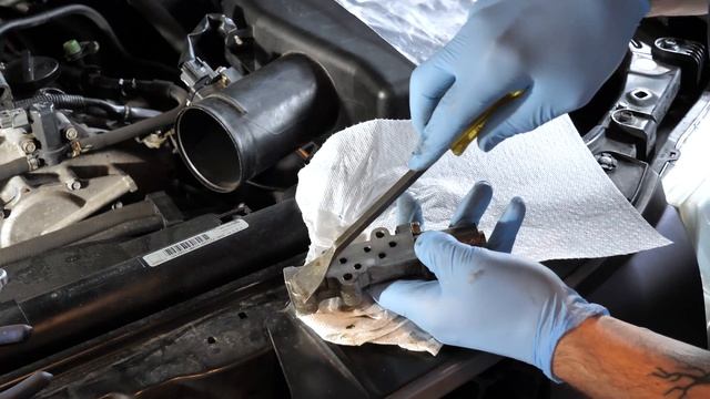 How to Replace Intake Valve Timing Control Solenoid Valves on A Nissan Xterra VVT смотреть онлайн
