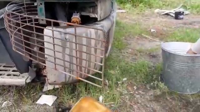 какой уровень воды должен быть в поворотнике Вольво фш 12 кто знает? смотреть онлайн