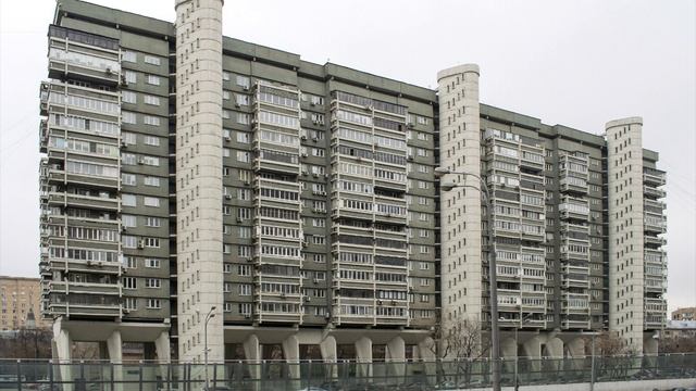 Почему в СССР строили дома на бетонных ножках смотреть онлайн