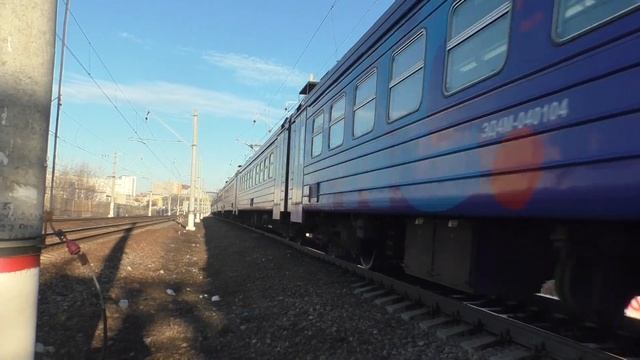 Электропоезд ЭД4М-0401 РЭКС сообщением Раменское - Москва смотреть онлайн