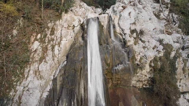 Орлиные скалы и агурский водопад смотреть онлайн