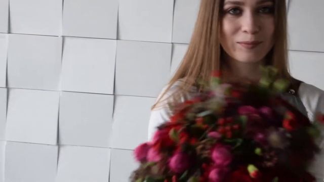 Как проходит обучение в школе флористики Green School смотреть онлайн