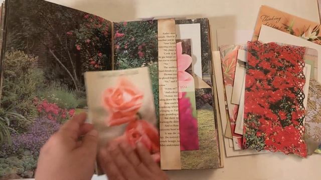 Altered Book - The Forgotten Garden full of Pockets - Flip Through Part 1 смотреть онлайн