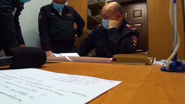 Приняли рапорт на увольнение/Отмена сфабрикованного материала/ Третья серия смотреть онлайн