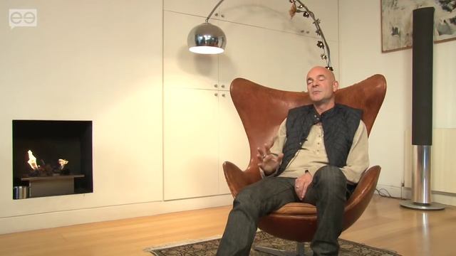 Simplicity: the Key to Building a Successful Brand смотреть онлайн